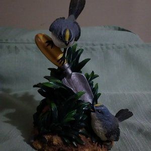 Gold crown kinglet Bird Musical figurine